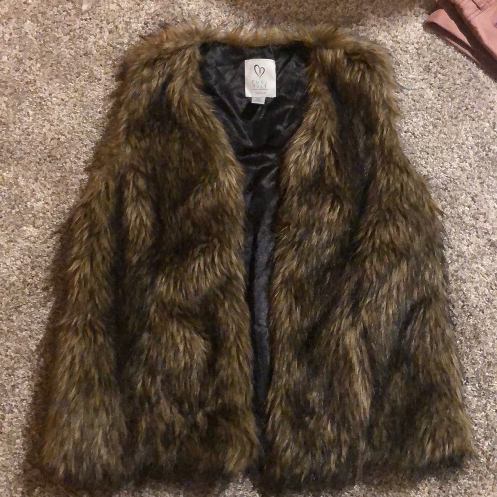 Furr vest.